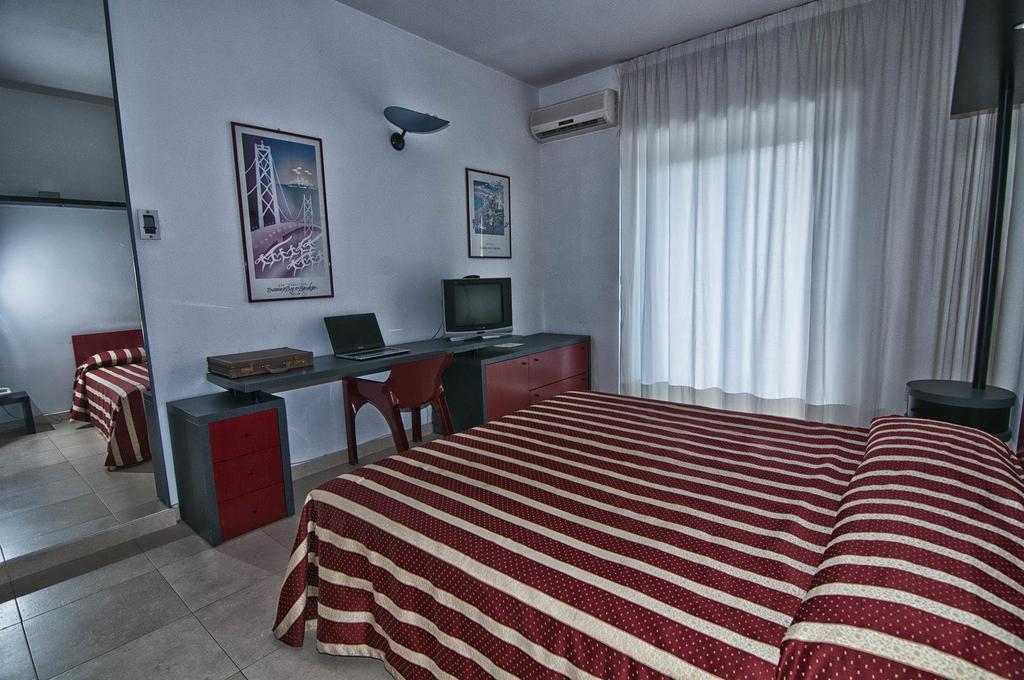 Garden Hotel Molfetta Pokój zdjęcie
